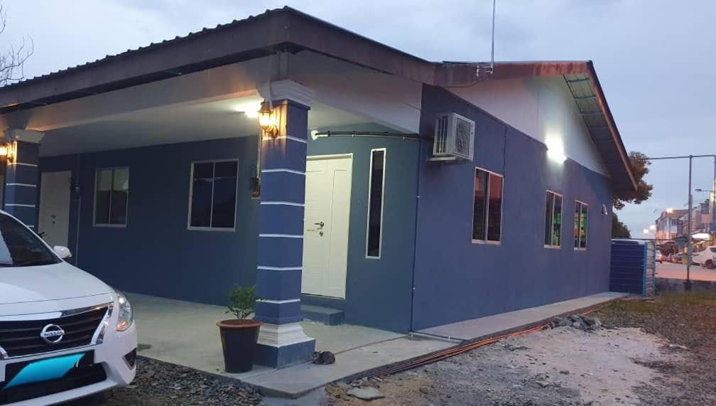 Ishak Kaseh Holiday home Parit Raja